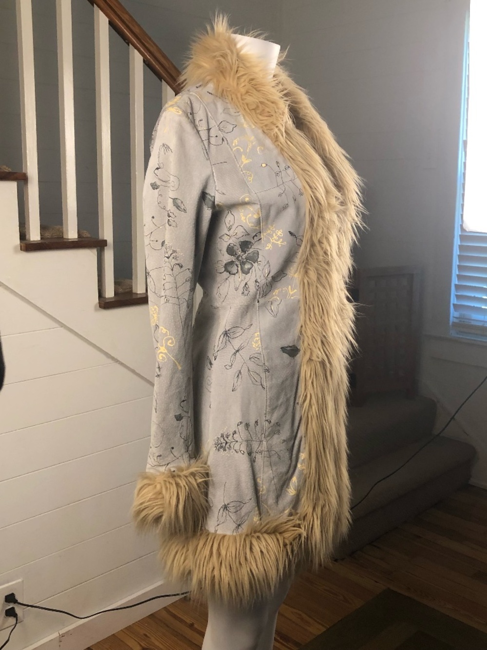Vintage Wilsons Leather Maxima Faur Fur Floral Brocade Coat Y2K Penny Lane XS